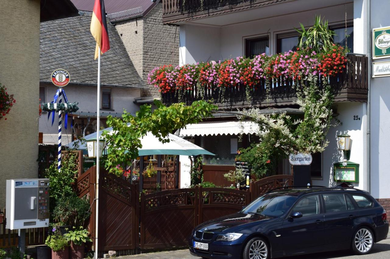 Gaststaette Marktstuebchen Bornich エクステリア 写真